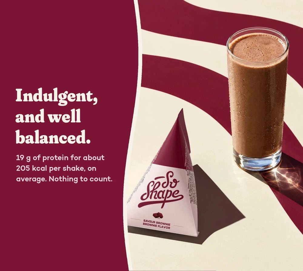 Brownie shake next to its sachet